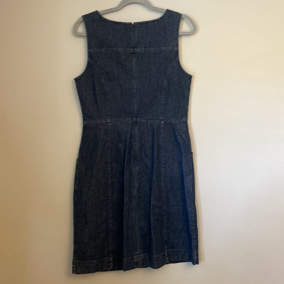 Boden Scoop Neck Sleeveless Stretch Denim Cotton Shift mini Dress size 8R - Picture 2 of 6